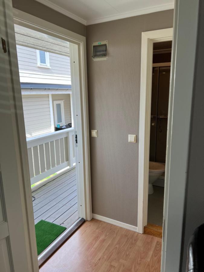 Sentralt I Fredrikstad Gratis Parkering Buitenkant foto